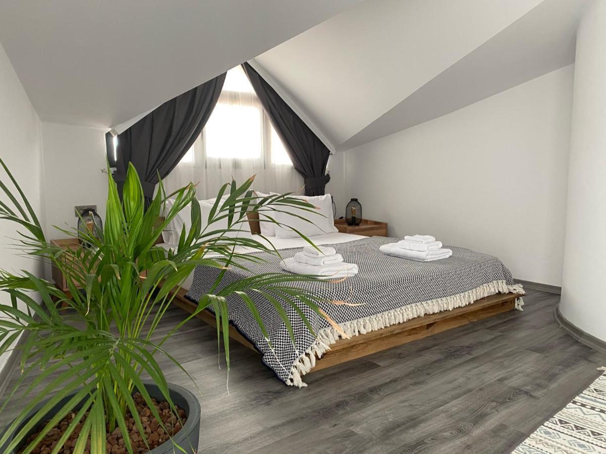 Trea Homes Marina Suites 말마리스 외부 사진