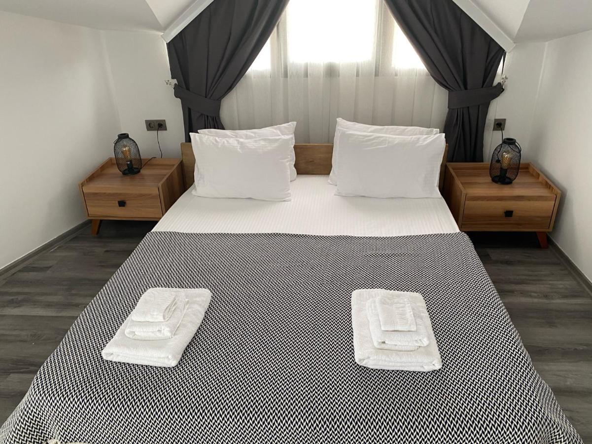 Trea Homes Marina Suites 말마리스 외부 사진